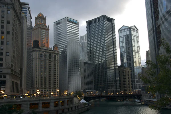 Nézd chicago chicago-folyó. — Stock Fotó