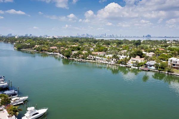 Indian Creek Canal in Miami Beach — Stock Photo, Image