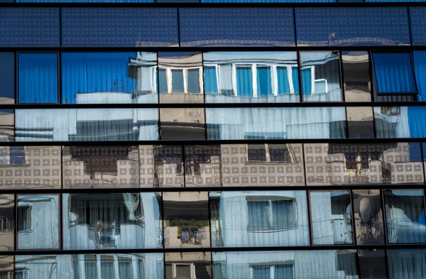 Window Reflections in Bucharest — Stock Photo, Image