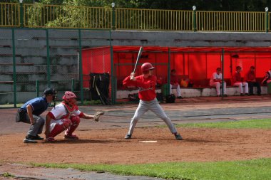 yukarı kaldırdı el ile sporcu