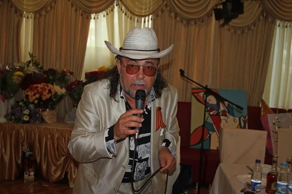 Igor mukhin, şair ve bard