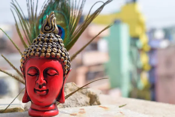 Hermosa Escultura Cara Color Rojo Estatua Lord Buddha Cabeza Estatua —  Fotos de Stock