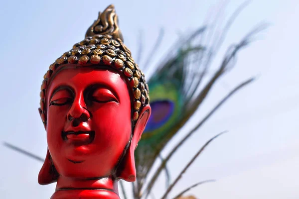Krásná Červená Barva Obličeje Socha Nebo Socha Lorda Buddhy Hlava — Stock fotografie
