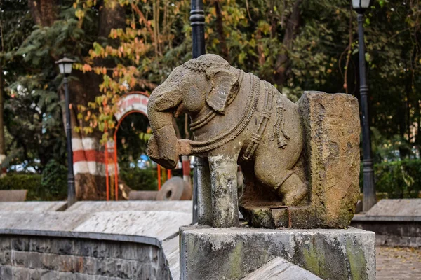 Foto Stock Antiga Estátua Elefante Esculpida Escultura Elefante Antigo Templo — Fotografia de Stock