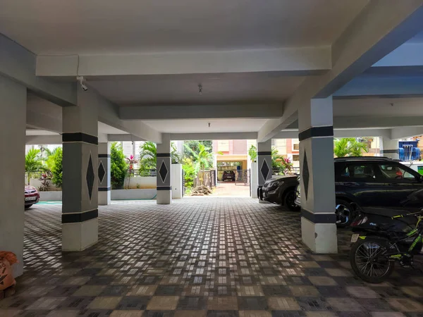 Hyderabad India August 6Th 2022 Stock Photo Residential Building Parking — Photo