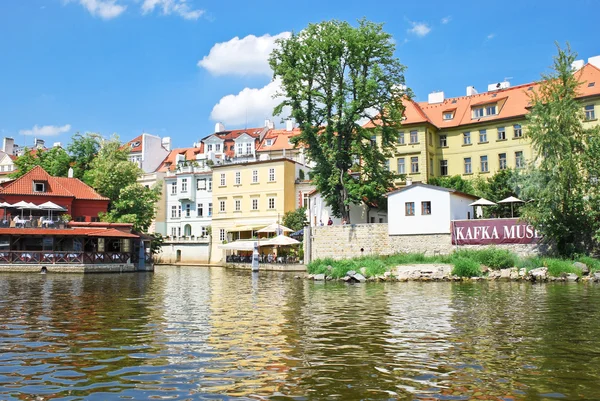 Blick vom Fluss — Stockfoto