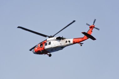 tiran Adası helikopter
