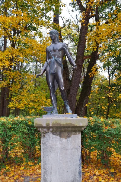 Statue i arboretum, Alexandria " – stockfoto