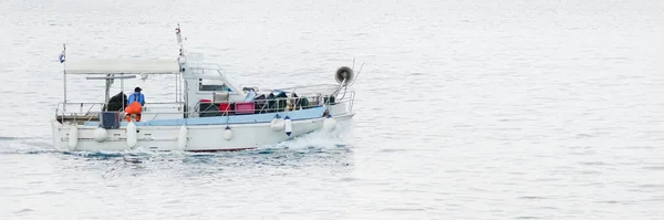 Long Banner with fishing boat in Adriatic sea, Croatia. Copy space — Stock Photo, Image