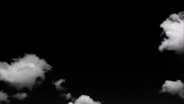 Dramatic sky and clouds timelapse. 4k resolution video. Puffy fluffy white clouds sky time lapse. Background worship christian concept. Black and white video — Vídeos de Stock