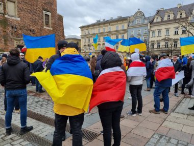 KRAKOW, POLAND - 19 Şubat 2022: Ukrayna 'da barışı desteklemek ve Rus saldırısına karşı koymak için toplantı