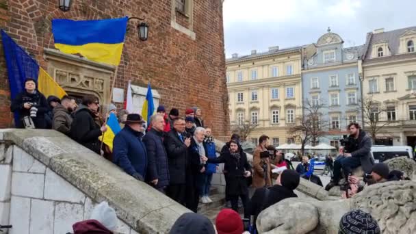 KRAKOW, POLONIA - 19 de febrero de 2022: Reunión para apoyar la paz en Ucrania — Vídeos de Stock