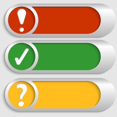 işaretleri ile üç gümüş düğme kümesi