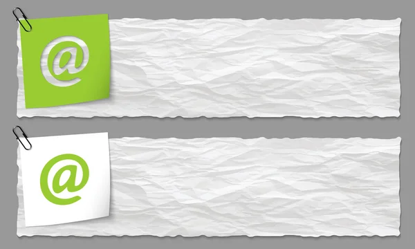 Buruşuk kağıt ve e-posta simgesi ile iki afiş kümesi — Stok Vektör