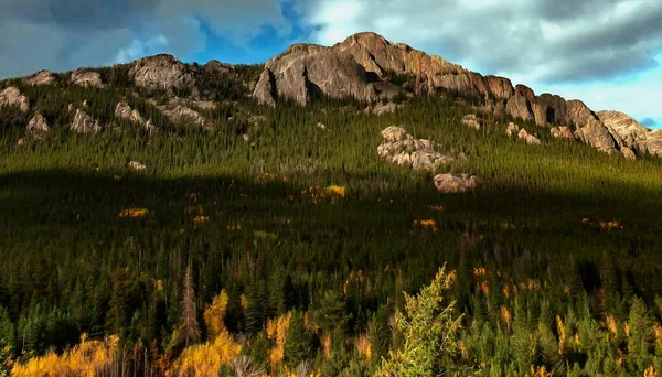 Vackra Höst Bergslandskap — Stockfoto
