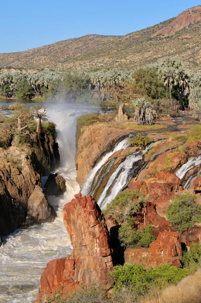 Epupa watervallen in op de grens van angola en Namibië — Stockfoto