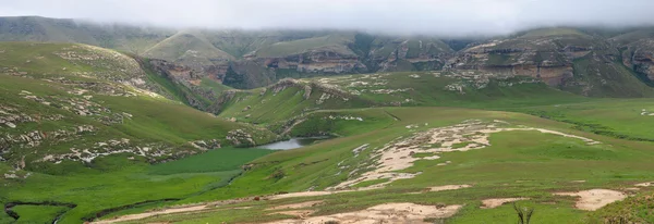 Sentinel ve langtoon baraj altın gat içinde gösterilen panorama — Stok fotoğraf