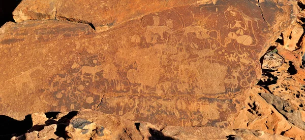 Rock engravings at Twyfelfontein, Namibia — Stock Photo, Image