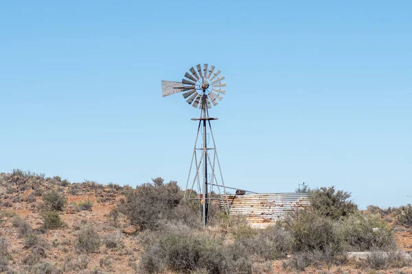 Windmill Rusted Corrugated Iron Dam Road Loxton Fraserburg Northern Cape — Stock Photo, Image