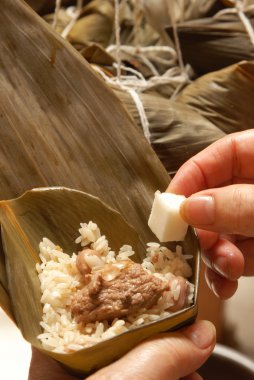 haşlanmış pirinç hamur tatlısı