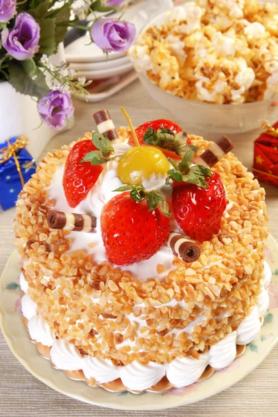 Strawberry pudding cake — Stock Photo, Image