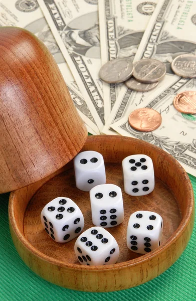 Dice cup — Stockfoto