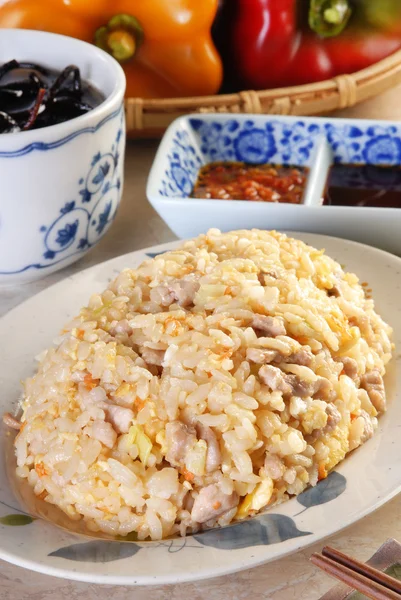 Drcené maso smažené rýže — Stock fotografie