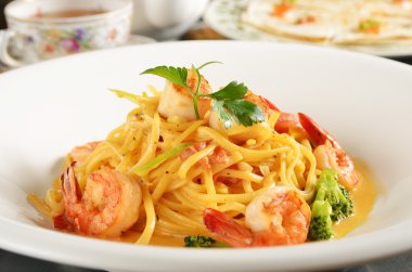 karides spagetti