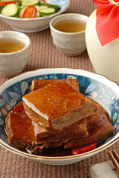Маринованный сушеный тофу — стоковое фото