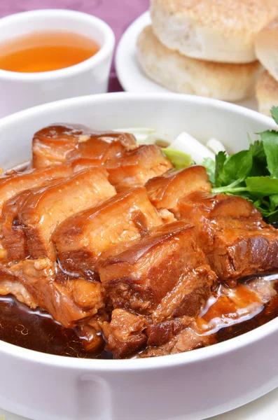 Dong-po gestoofd varkensvlees — Stockfoto