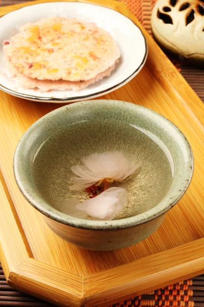 Cherry blossom flower tea — Stock Photo, Image