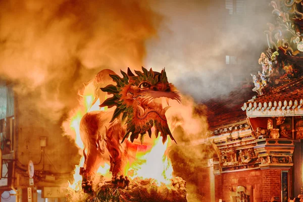 Taipei Taiwan Avril 2022 Baoan Temples Fire Lion Fireworks Show — Photo