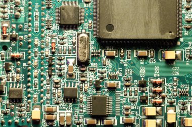 Elektronik devre kartı kapanıyor.