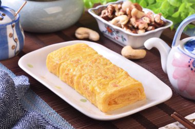 Tamagoyaki, Japon geleneksel Çin böreği.