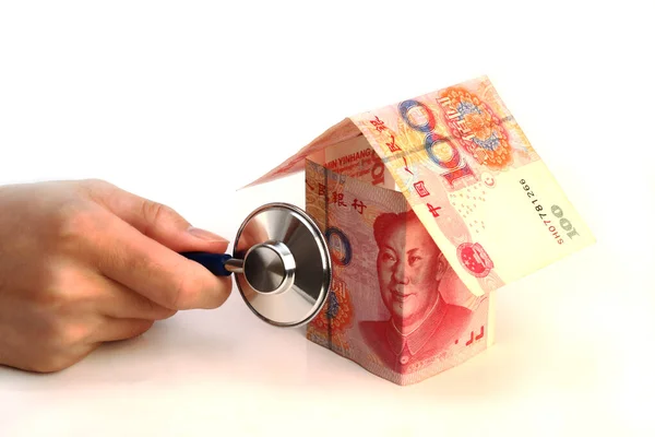 Chinese Yuan Banknote Home Loan Health Check — Stock Photo, Image