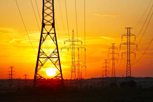 Elektrik hatları