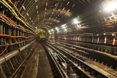 Metro.