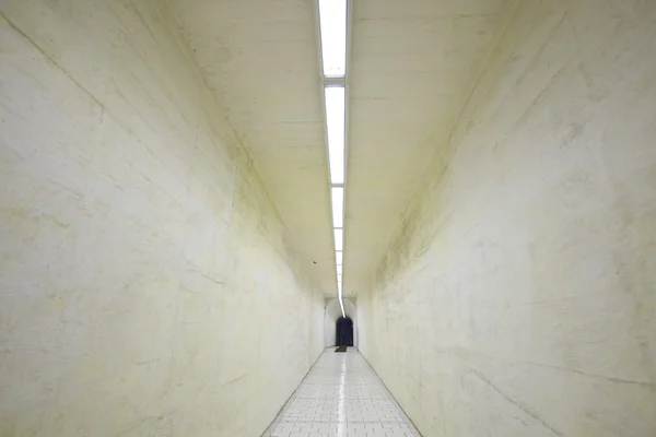 Corridor étroit — Photo