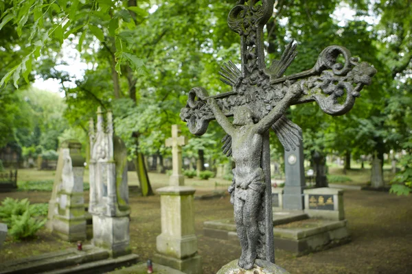 Croix sur la tombe — Photo