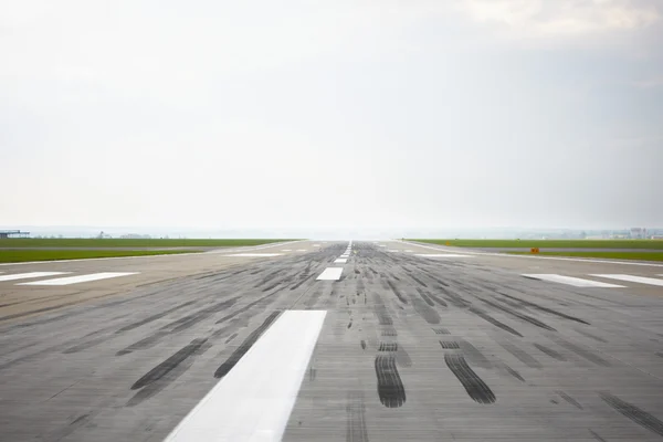 Runway — Stock Photo, Image