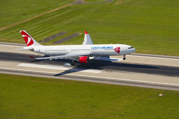 Airbus A330 of Czech Airlines — Stock Photo, Image