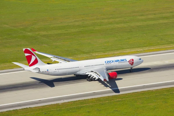 Airbus A330 of Czech Airlines — Stock Photo, Image