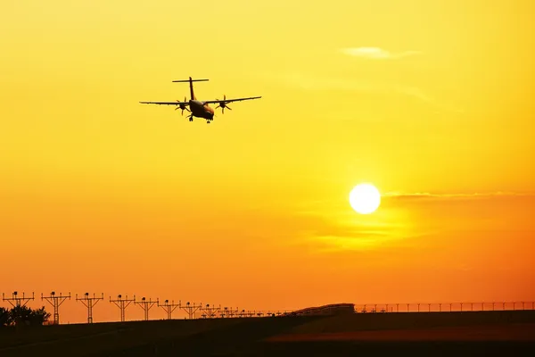 Landing — Stock Photo, Image