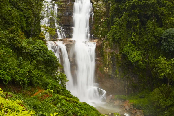 Waterfall — Stock Photo, Image