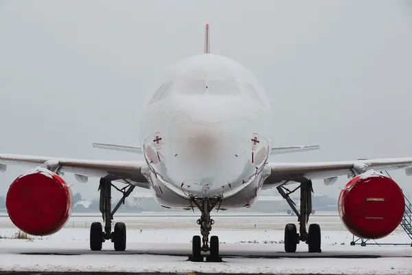 Schnee am Flughafen — Stockfoto