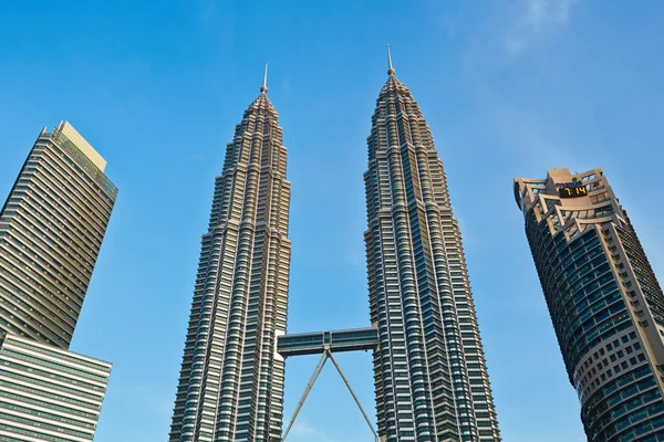 Petronas twin towers — Stock fotografie