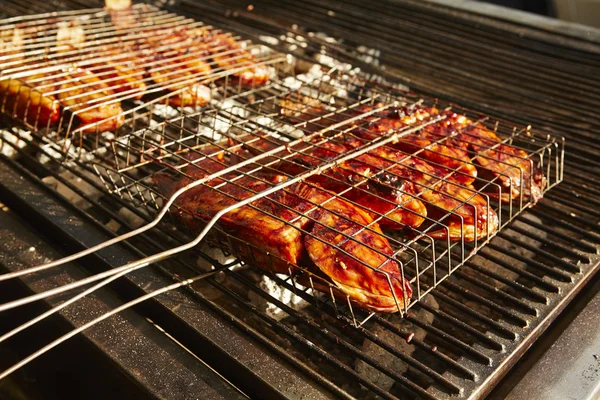 Peces a la parrilla — Foto de Stock