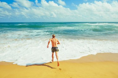 mutlu tatil
