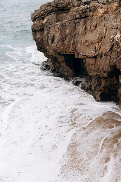 Natuur Oceaangolven Kloof Van Rotsen Portugal — Stockfoto
