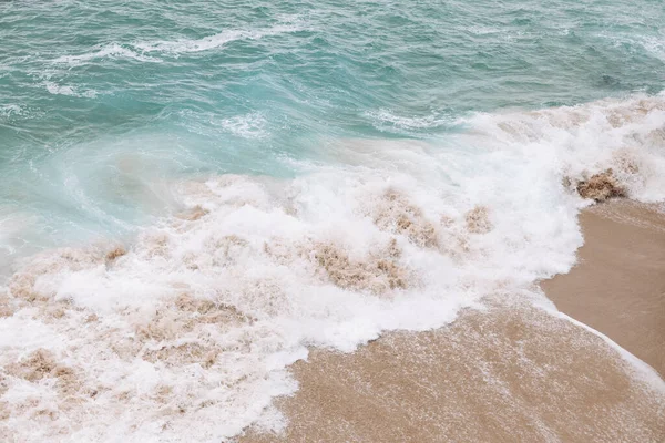 Dalgalar Kıyı Şeridine Çarpıyor Atlantik Okyanusu Kıyısında Cabo Roca Portekiz — Stok fotoğraf